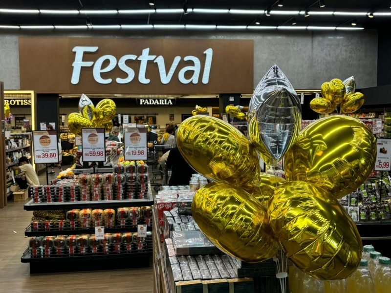 Festval celebra 52 anos da rede com promoções imperdíveis para os clientes