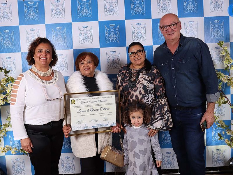 Leonor de Oliveira Cataneo recebe Título de Cidadã Benemérita de Ponta Grossa